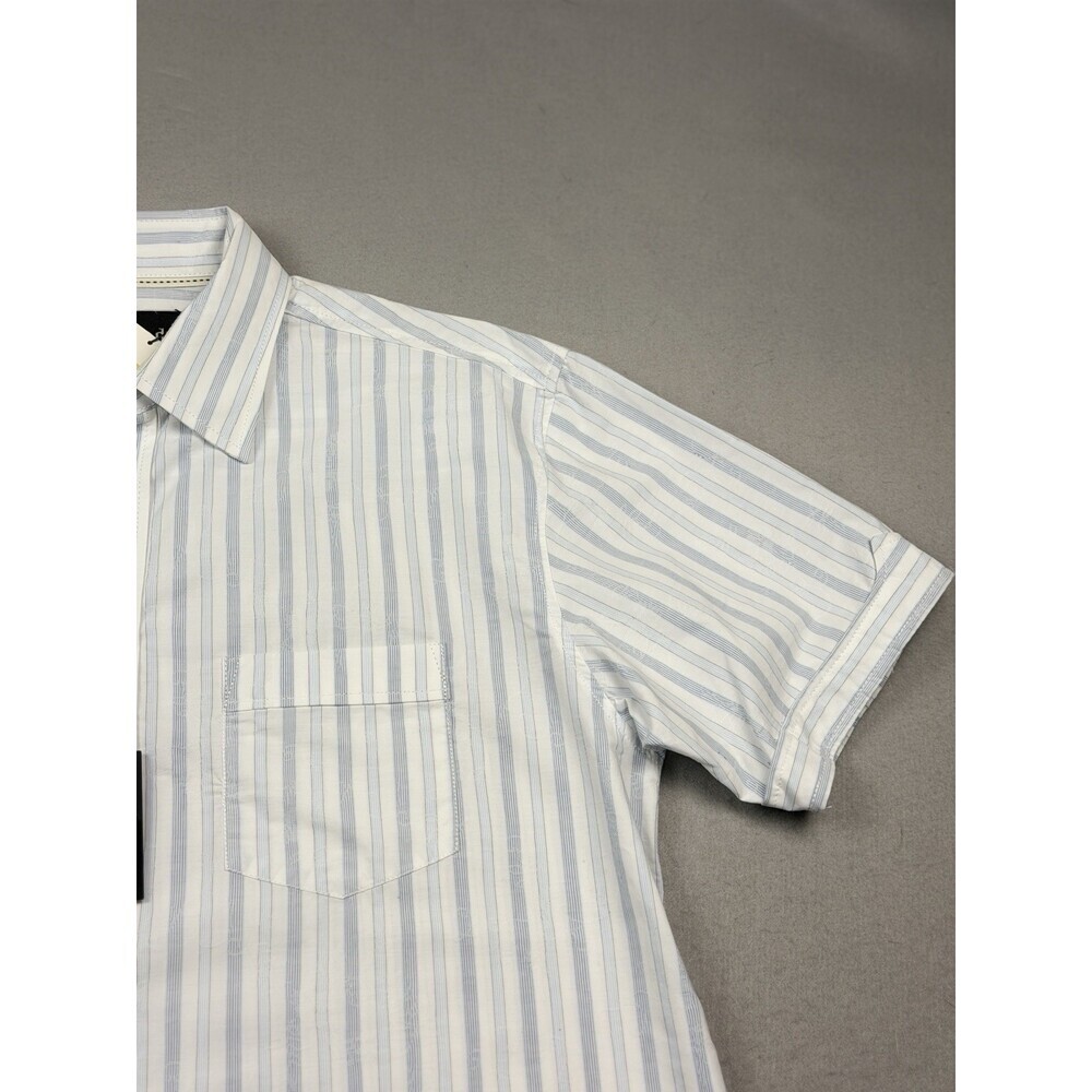NWT Detailed True American Wear Shirt Men’s L Blue Stripe Short Sleeve Y2K - Picture 3 of 9